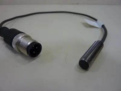 USED BALLUFF BES 516-324-E4-C-S4-003