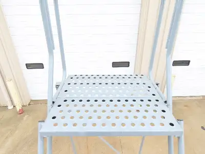 Cotterman Metal Rolling Ladder 12-Step 10'H Platform 24x7"Tread 162"H 32"W 450Lb