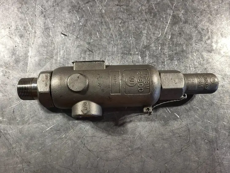 Used 2013 FARRIS 27CA33-M20/S4 Valves/Fittings British Columbia CA | Lenmark #256705