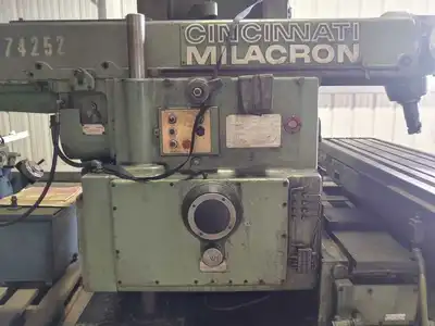 USED CINCINNATI MILACRON 650-20 PL