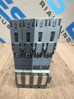 Used SIEMENS 6ES7 132-6BH00-0BA0 Programmable Logic Controllers South Carolina US | ESS Industrial Equipment Sales #1309730