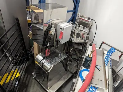 Servo Piston Pump w/ Balance Tank