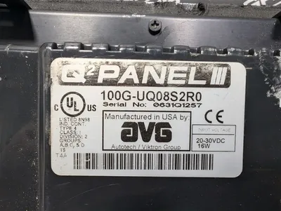 Uticor AVG 100G-UQ08S2R0 Q2 Panel III Operator Interface Unit Used