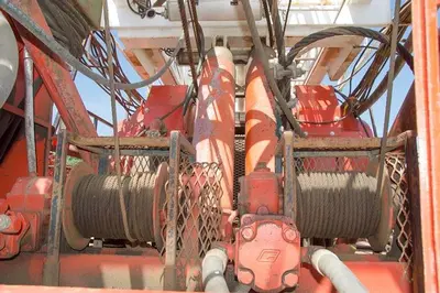 USED MOUNTAIN RIG MR 350 OILFIELD WORKOVER RIG / SERVICE RIG / PULLING UNIT