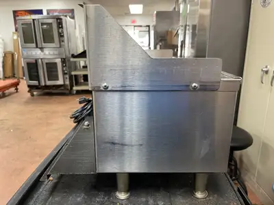 Used Curtis Used Curtis GEM5IFIT015 Gemini Twin Intellifresh Warmer Stand 120V Coffee Equipment Illinois US | Falcon Restaurant Supply #1376116
