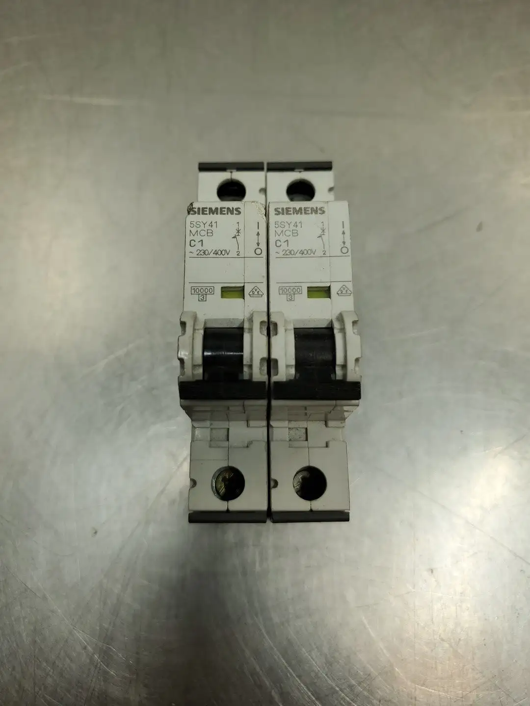 USED Siemens 5SY4101-7 Circuit Breaker, 230/400V, Lot of 2