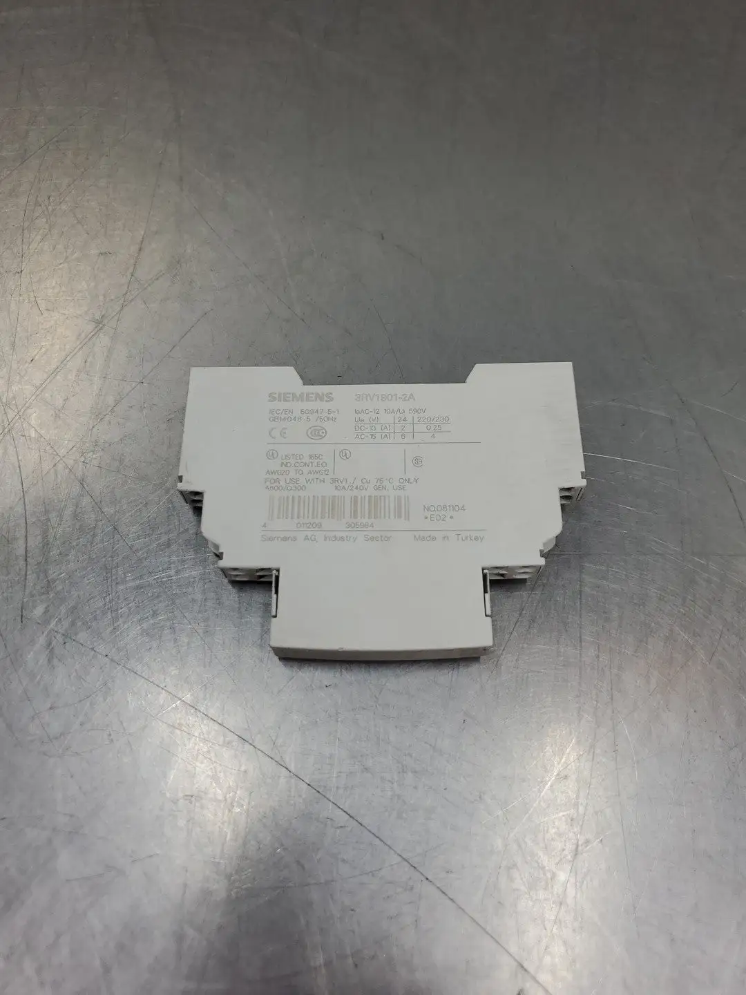 USED Siemens 3RV1901-2A LATERALLY MOUNTABLE AUXILIARY SWITCH