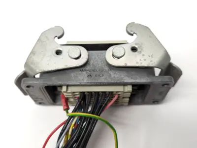 Used Amphenol C 146 042 0009 Connector Accessories Michigan US | Maverick Industrial Sales #1495993