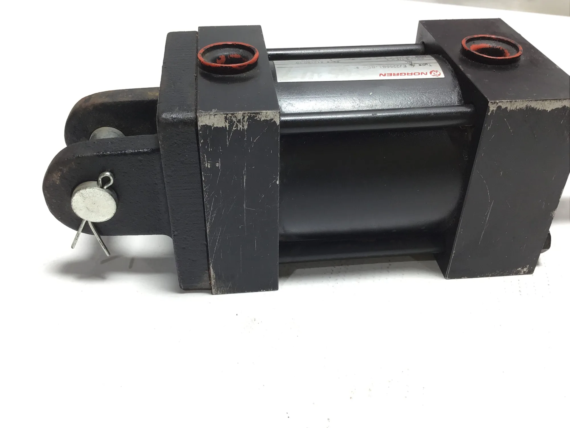 Norgren EJ2255B1-REV – L05-UM Pneumatic Air Cylinder 3 1/4 X 2 Max PSI 250