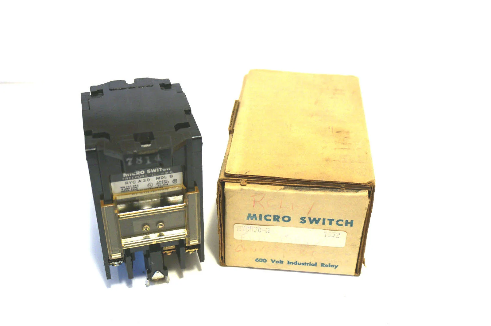 NEW MICRO SWITCH RYC-A30MDLB RELAY RYCA30MDLB