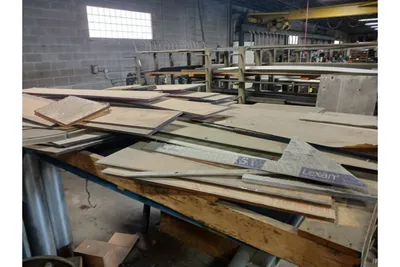 Used _UNKNOWN_ _UNKNOWN_ Commercial Materials & Supplies Ohio US | Thompson Auctioneers #1572354