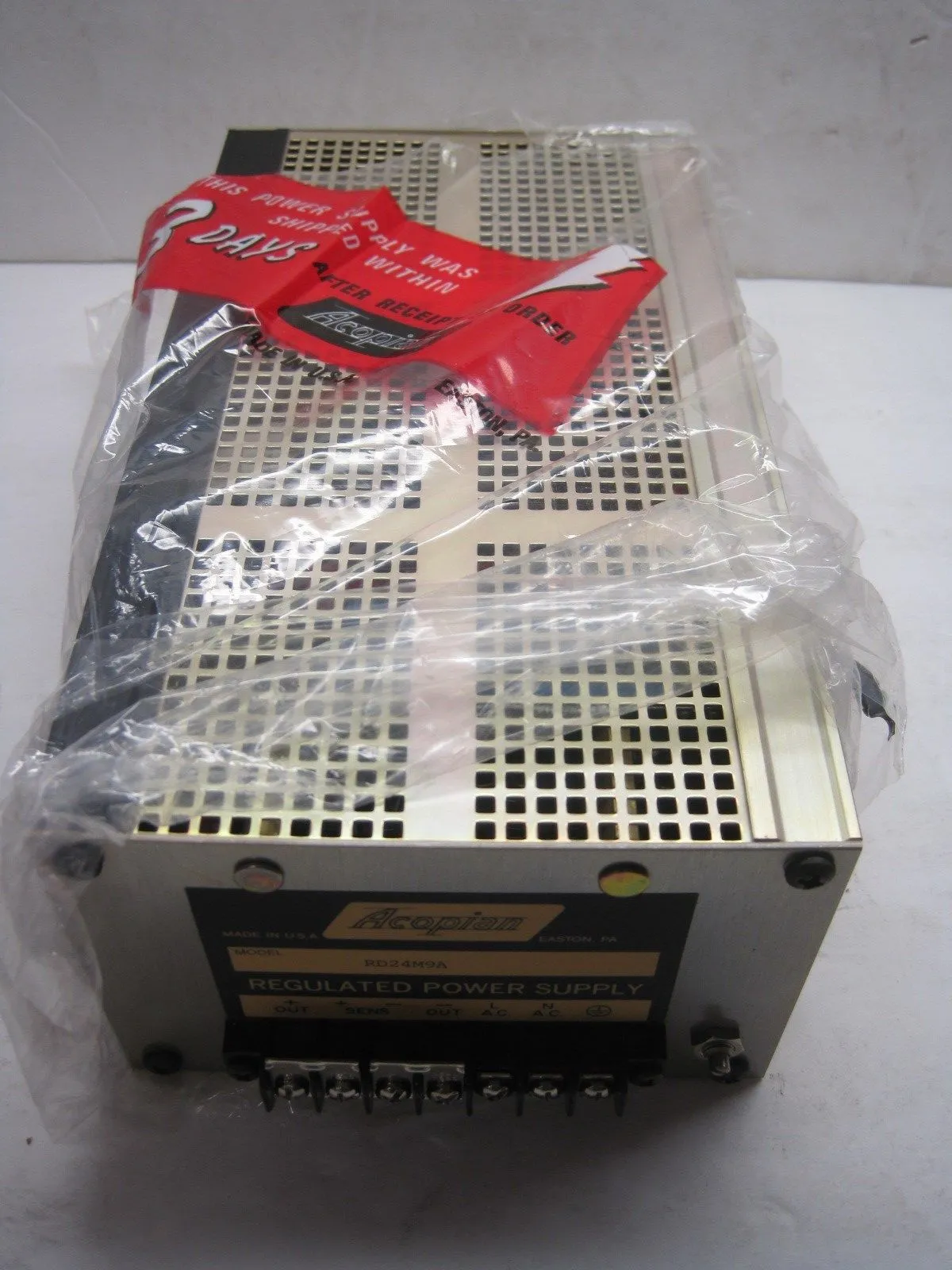 NEW ACOPIAN RD24M9A POWER SUPPLY