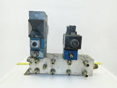 Rexroth Hydraulic valves W/3 Port Manifold Base Assembly