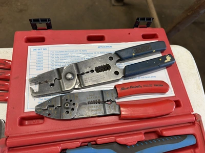 Used _UNKNOWN_ _UNKNOWN_ Wire Crimpers Michigan US | Miedema Asset Management Group #1372010