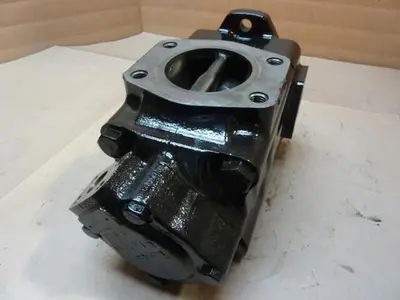 USED VICKERS 4520V42A21
