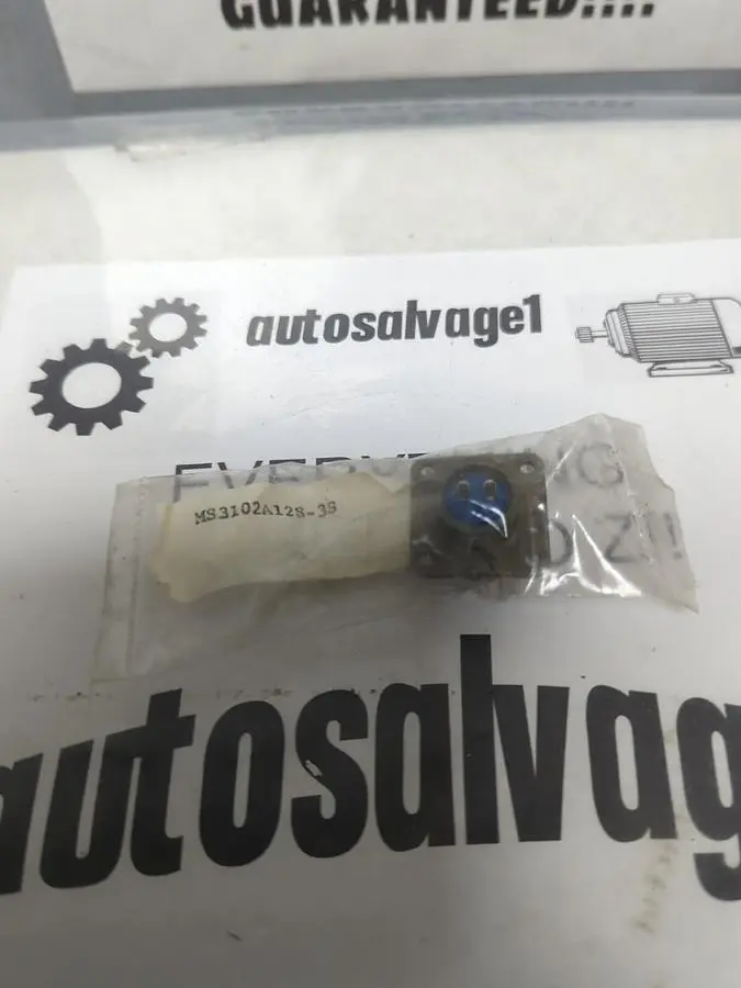 USED AMPHENOL MS3102A12S-3S