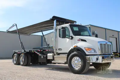 New | in-Stock 2027 PETERBILT 548 Rolloff Trucks Texas US | Roll Off Truck World #1492019