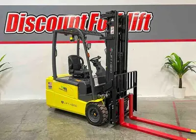 USED 2024 LIFT HERO LG20BE