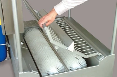 Roser Model MHS-4 Modular Hygiene Station
