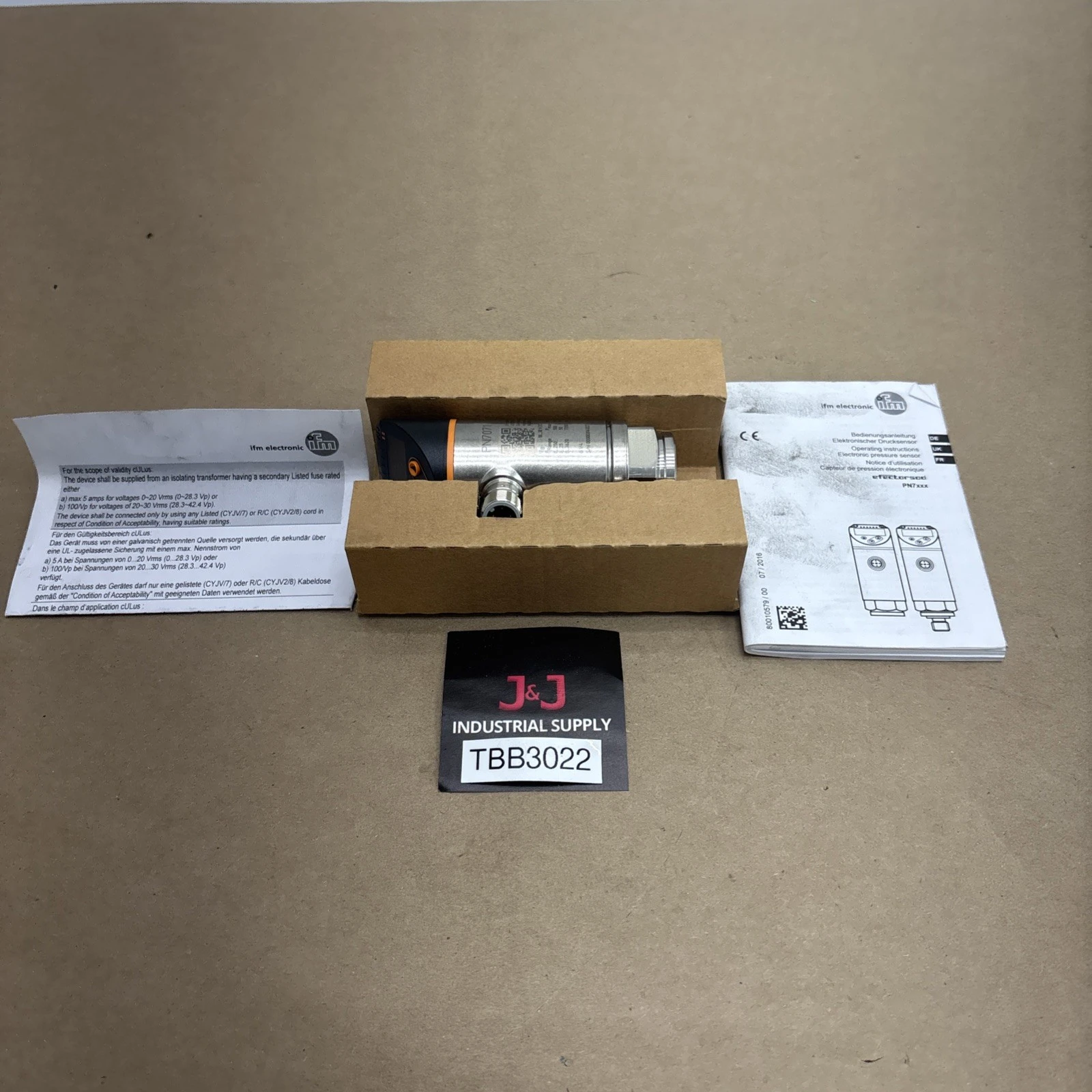 New No Box 1PCS Brand New IFM PN7071 Proximity Switch Sensor Fast Shipping