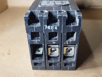 USED SIEMENS CED63B090