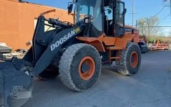 USED 2016 Doosan DL200-5