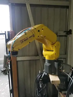 USED FANUC 200ID/4S