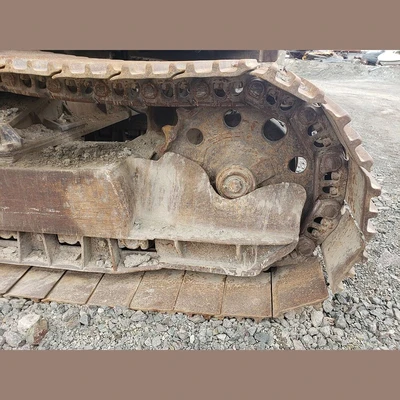 Caterpillar 235B Excavator