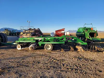 USED 2020 MCFARLANE QT209