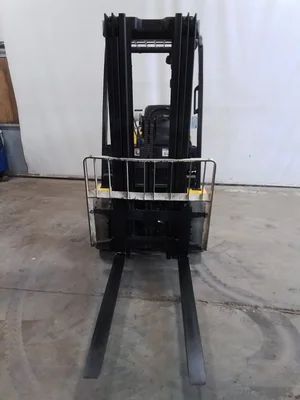 USED 2019 YALE GLP050MX