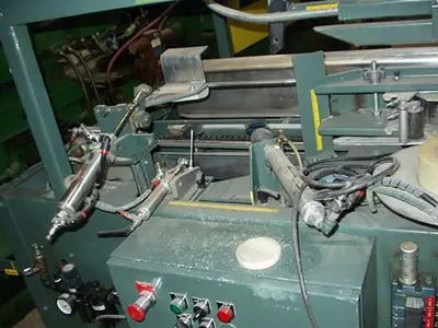 Used LOVESHAW LITTLE DAVIDE CF-30T Case Erectors - Tape Bottom Seal Ontario CA | Walden Machinery #1290572