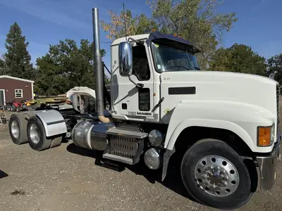 Used 2013 MACK PINNACLE CHU613 Conventional trucks California US | Ben Kaplan Equipment #1490085