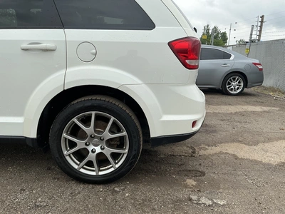 USED 2015 DODGE JOURNEY