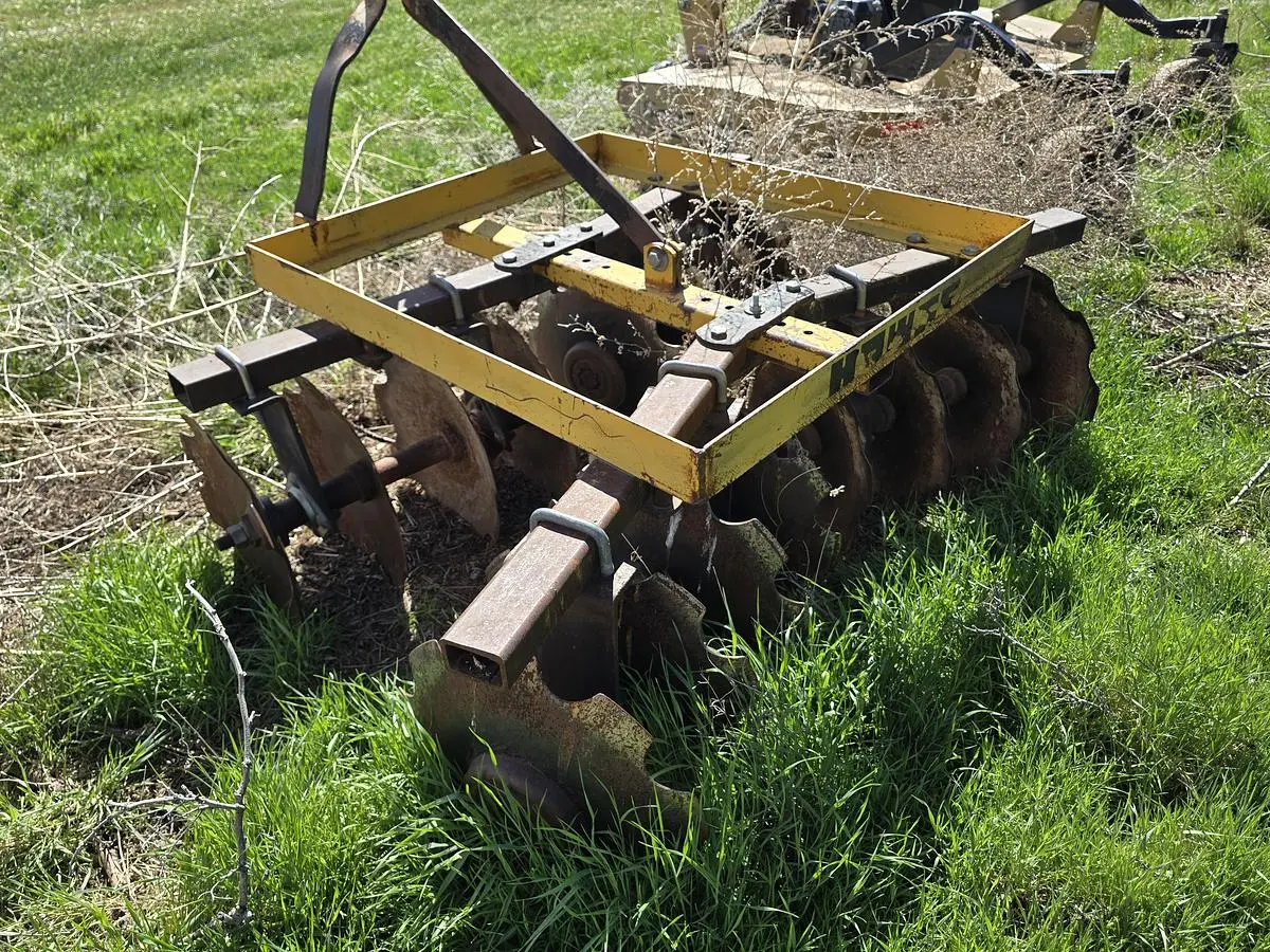 USED HOWSE D16822B