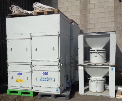 Donaldson Torit DCE Unimaster Dust Collector Type UMA756 K18