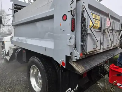 USED 2020 KENWORTH T270