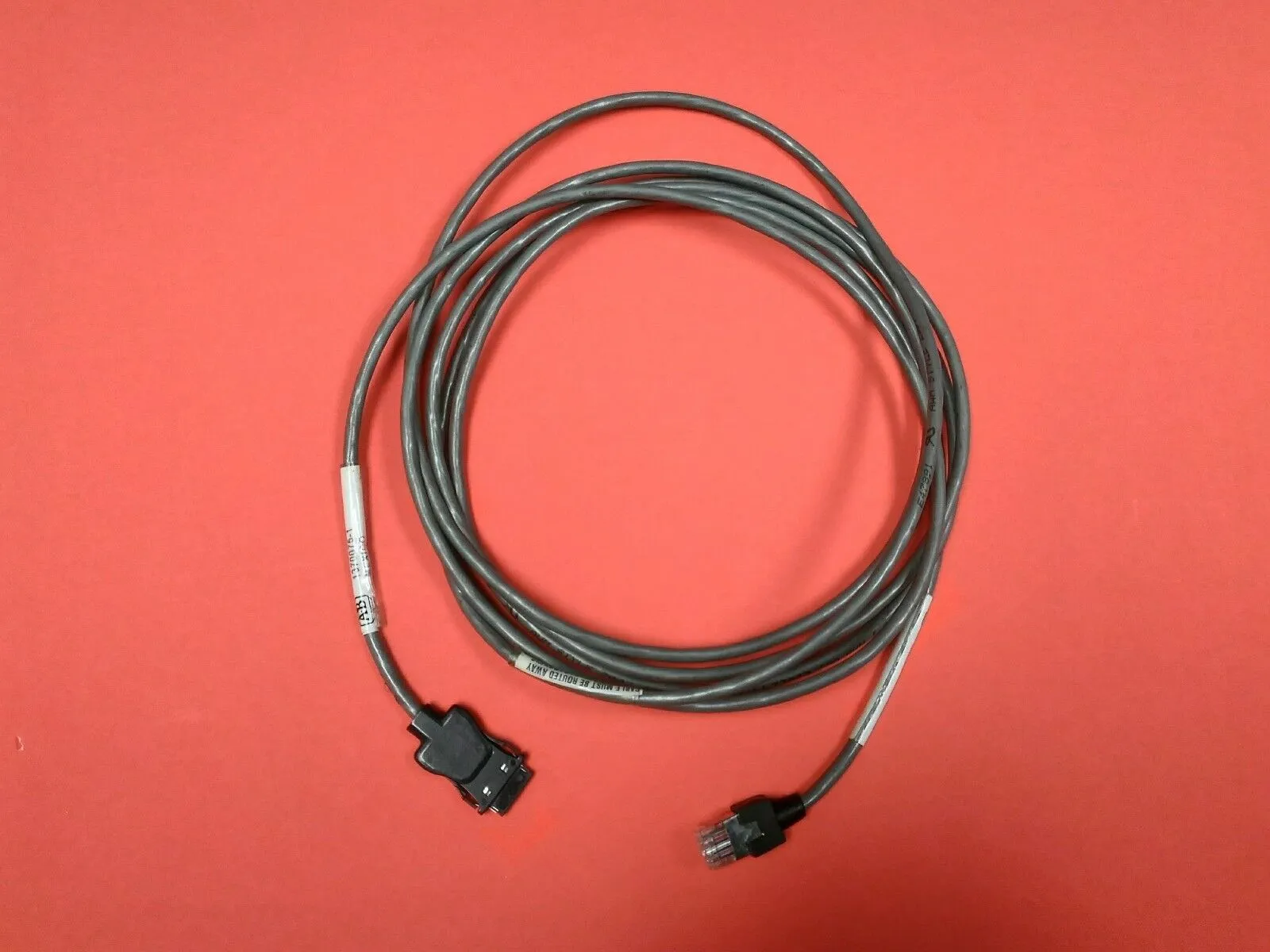 Allen Bradley Cable S96946001 - 1370075-1 3D-24