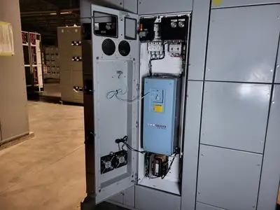 Used EATON SVX030A1-5A4N1 Switchgears British Columbia CA | Lenmark #240372