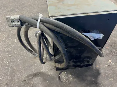 Used HOBART 450A16R Battery Chargers Ohio US | HGR 24 #1549947