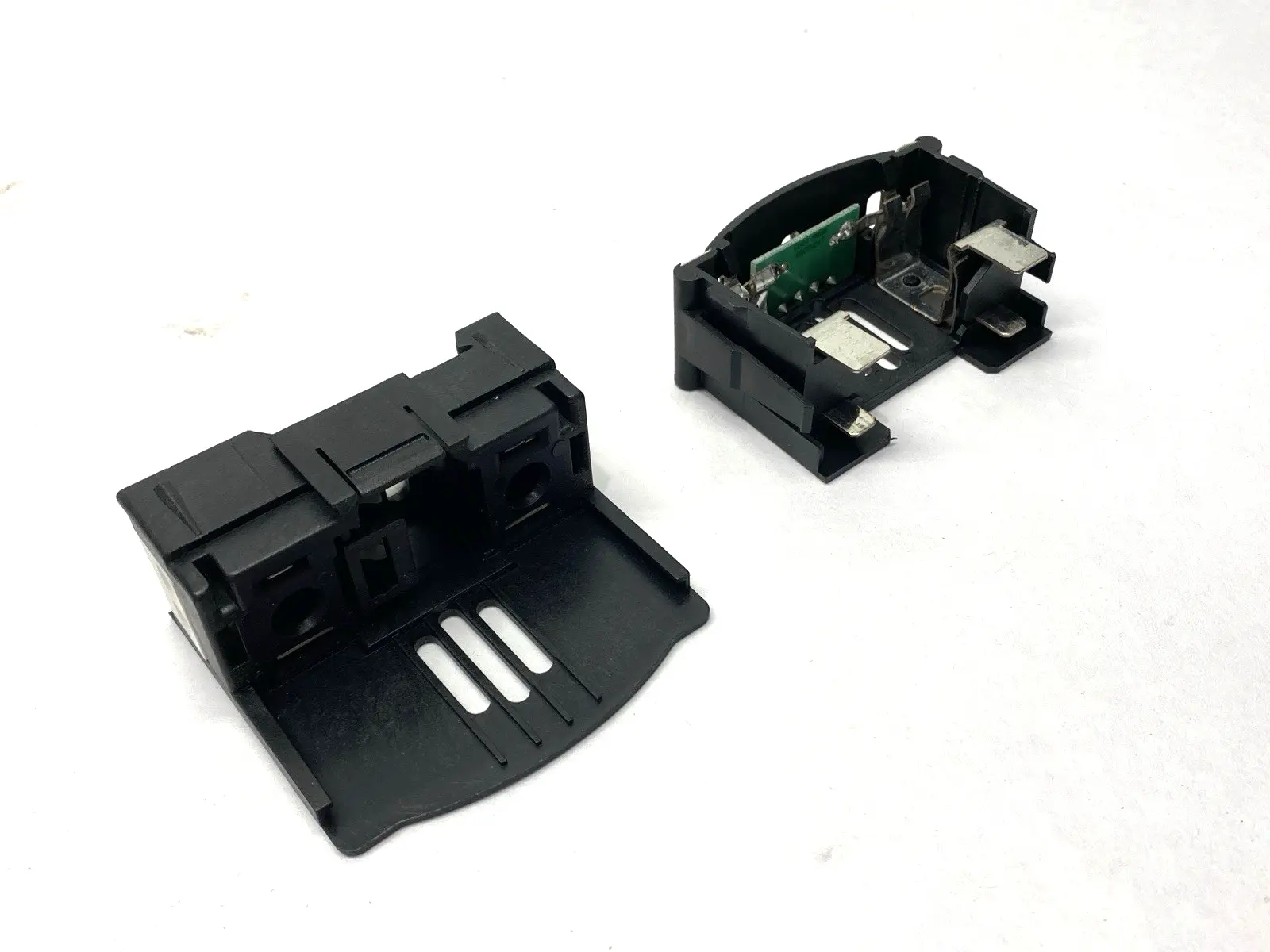 USED BUSSMANN FUSE BLOCK CLASS J 30A 600VAC