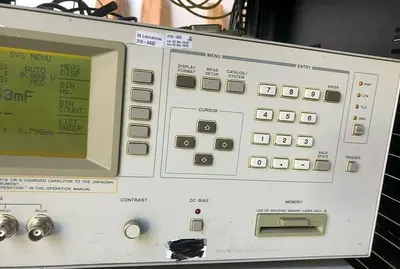 HEWLETT PACKARD 4284A PRECISION LCR METER