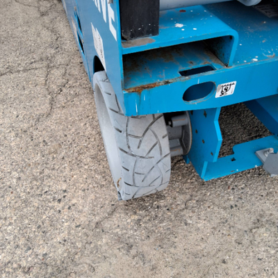 USED 2022 Genie GS-3246
