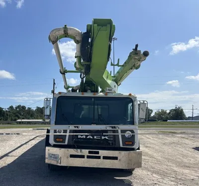 Used 2013 SCHWING BPL2525H-6KVM58SX Concrete Pumps Colorado US | Concrete Pump Depot #1567926