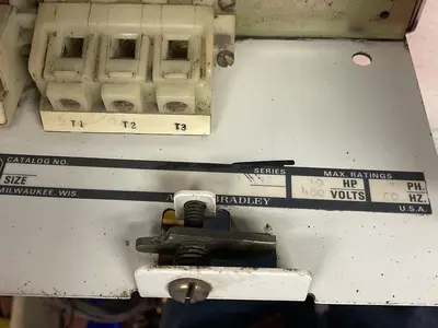 USED ALLEN-BRADLEY 2100 SERIES