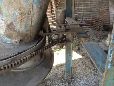 Used 1995 HOME MADE 18X18 AND 24X24" Block Making Machines Quebec CA | DIT Equip #1412414