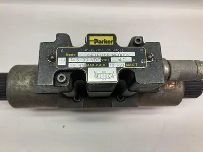 USED PARKER D3FTE01SCNF0032