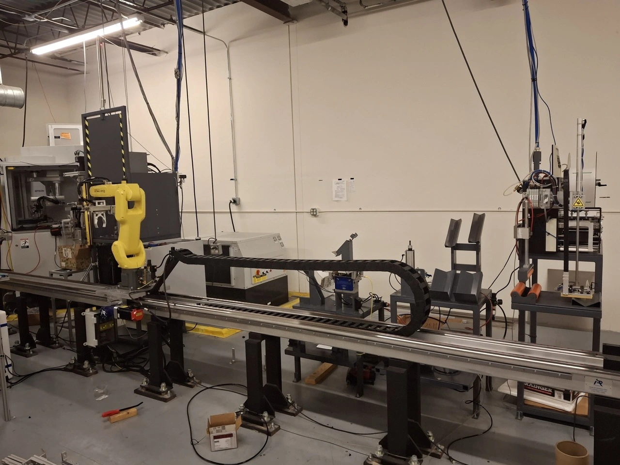 USED 2019 FANUC LR MATE 200ID/7L