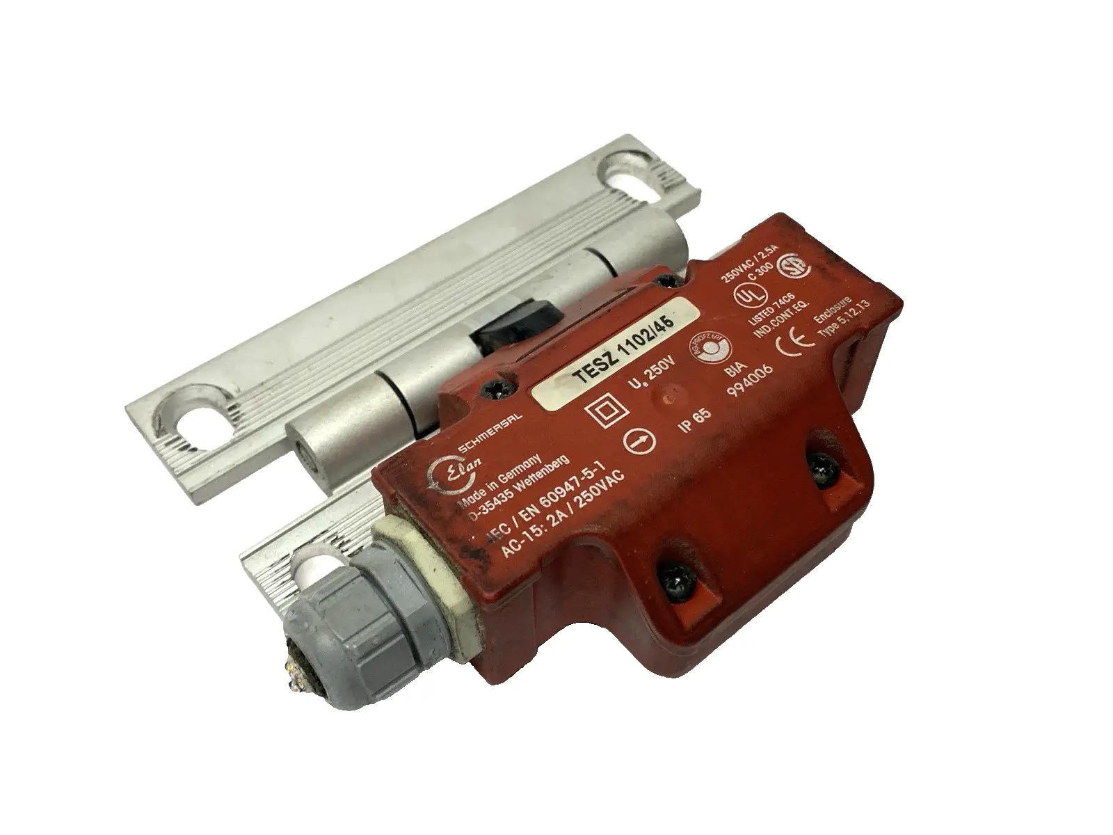 USED SCHMERSAL HINGE SAFETY SWITCH 250V