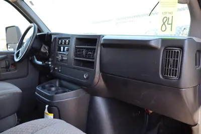 2013 CHEVROLET 4500 BOX TRUCK | Levy Recovery Group (16)