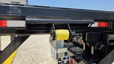 New | in-Stock 2026 INTERNATIONAL HX Conventional trucks Texas US | Roll Off Truck World #1491826